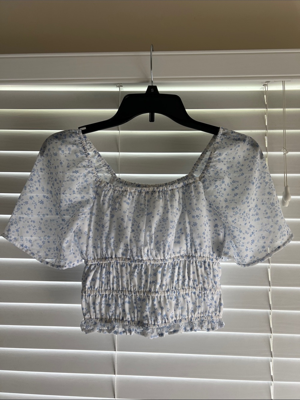 Hollister White Crop Top with Light Blue Floral Print and Smocked Waist Size XS